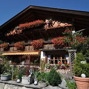 Reiser Apartment