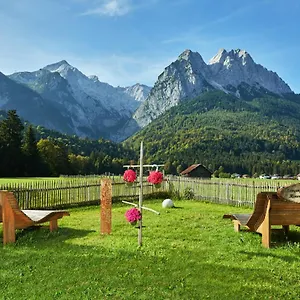 Boutique Laengenfelder Hof Hotel