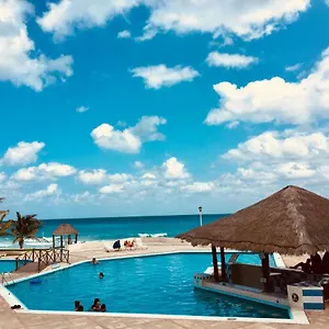 https://brisas-apartment-zh.quintano-roohotels.com